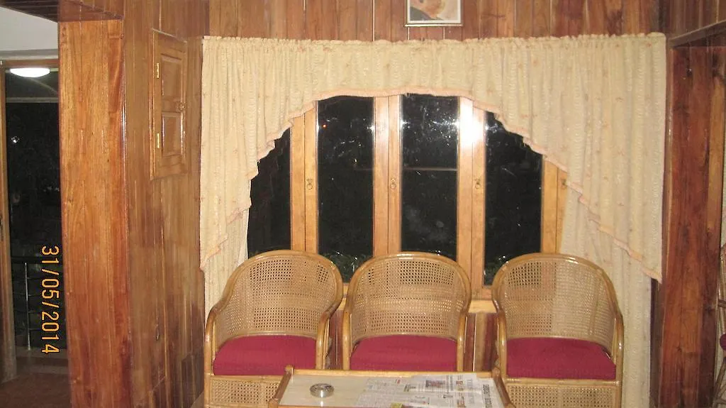 Poopada Hotel Munnar 3*,  India